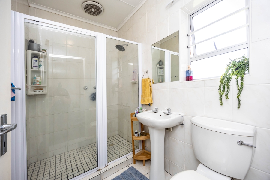 2 Bedroom Property for Sale in Cambridge Eastern Cape